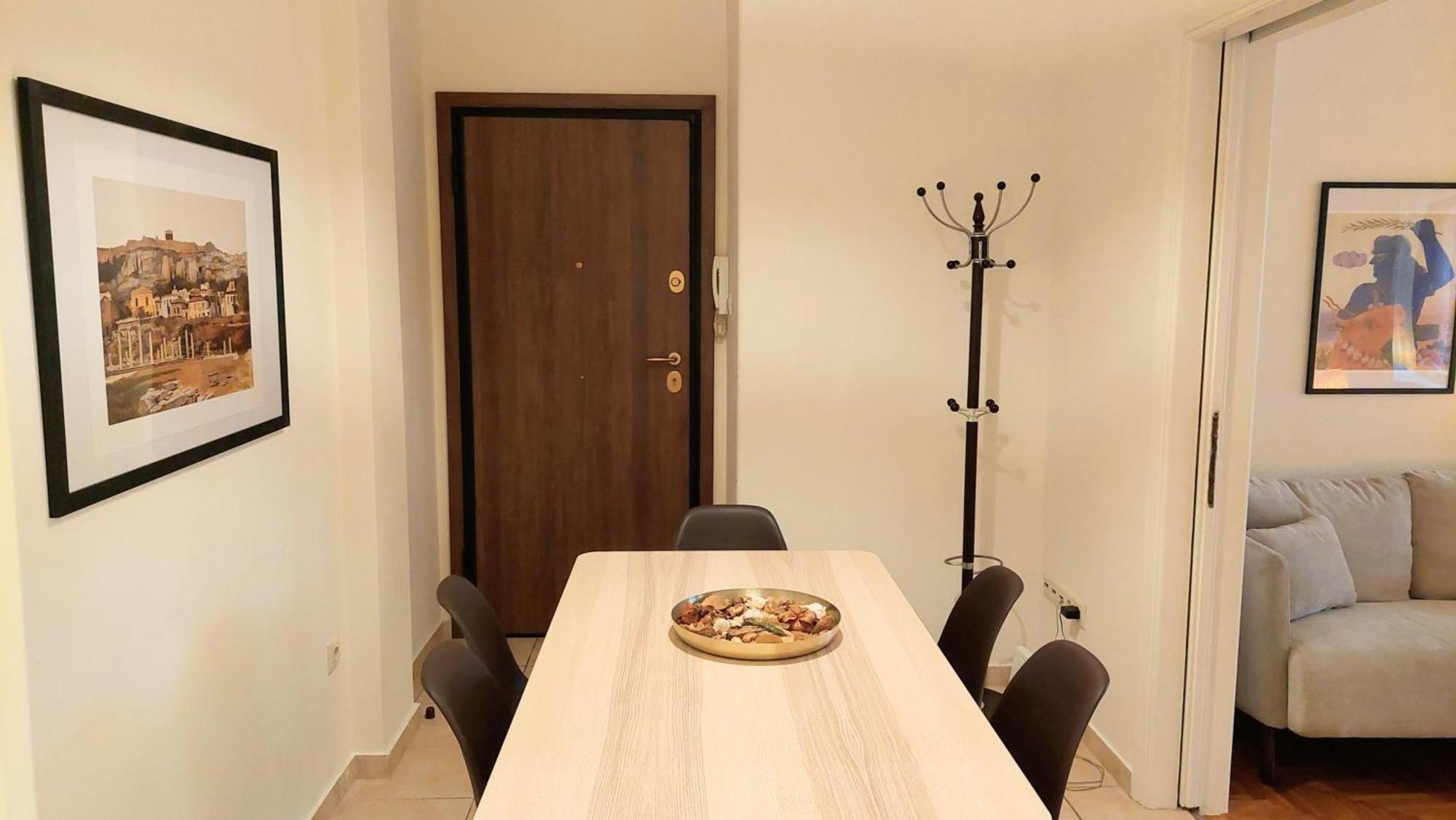 Big Apartment In Acropolis Museum Atina Dış mekan fotoğraf